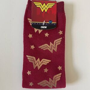 NWT Wonder Woman Crew Socks